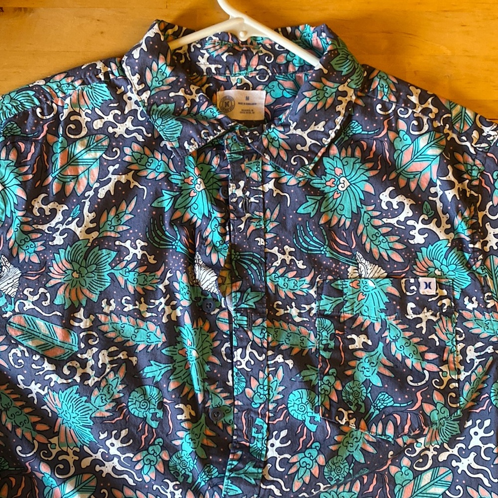Hurly Hawaiian short sleeve shirt